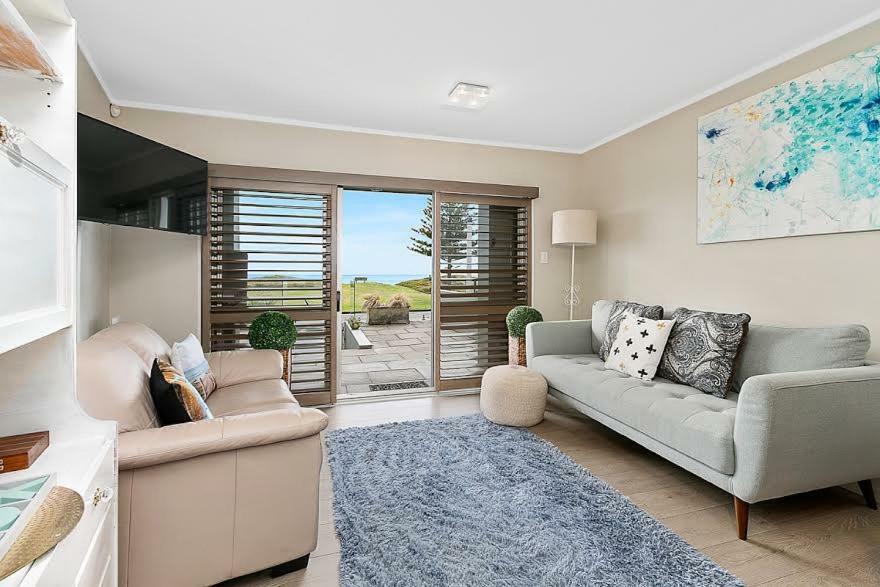 Beachfront Location Lägenhet Mount Maunganui Exteriör bild