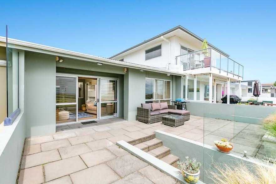 Beachfront Location Lägenhet Mount Maunganui Exteriör bild